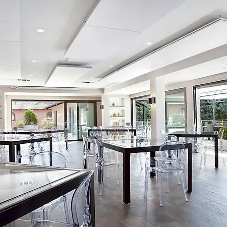 酒店 卡斯特雷托别墅酒店 Castelletto Molina